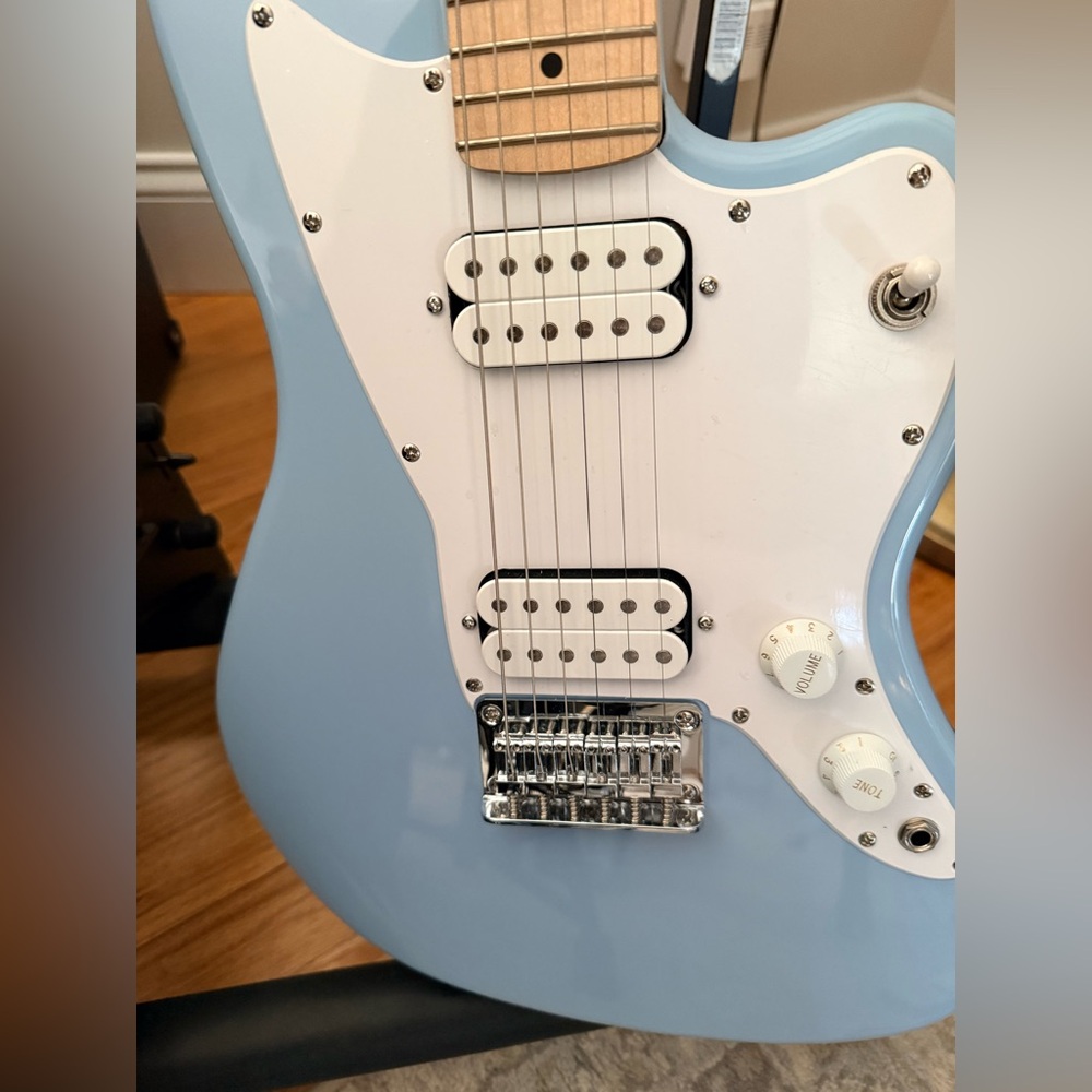 Fender Squier Mini Jazzmaster HH Electric Guitar - Blue - Picture 4 of 7